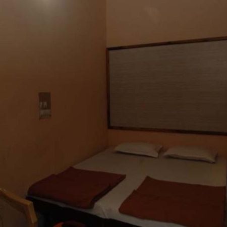 Hotel Yatri Udaipur Kültér fotó